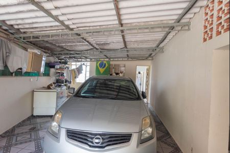 Casa à venda com 413m², 2 quartos e 4 vagasGaragem