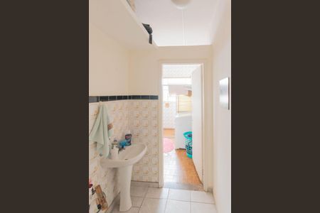 Casa à venda com 413m², 2 quartos e 4 vagasBanheiro