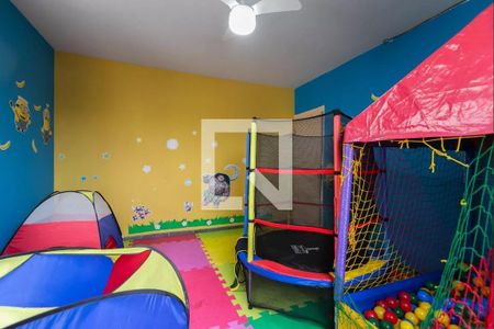 Apartamento à venda com 42m², 2 quartos e 1 vaga Apartamento à venda com 42m², 2 quartos e 1 vagaÁrea Comum - Brinquedoteca