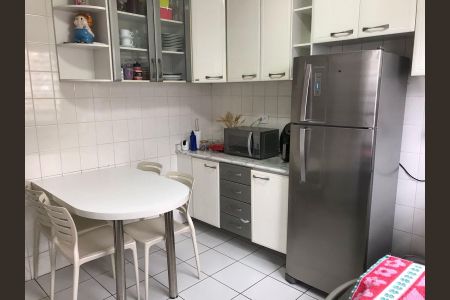 Cozinha de apartamento à venda com 2 quartos, 54m² em Vila Jordanopolis, São Bernardo do Campo