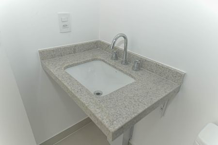 Studio à venda com 25m², 1 quarto e sem vaga Studio à venda com 25m², 1 quarto e sem vagaBanheiro