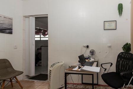 Casa à venda com 140m², 3 quartos e 4 vagasCopa