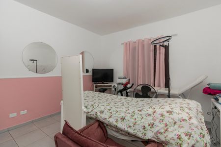 Casa à venda com 140m², 3 quartos e 4 vagasQuarto