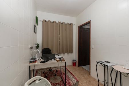 Casa à venda com 140m², 3 quartos e 4 vagasCopa