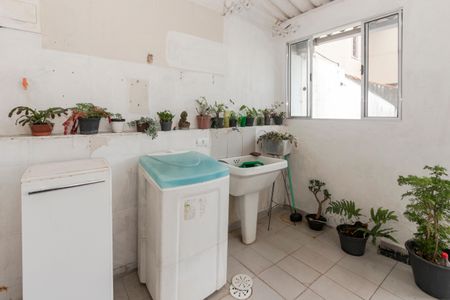 Casa à venda com 140m², 3 quartos e 4 vagas Edícula - Área de Serviço