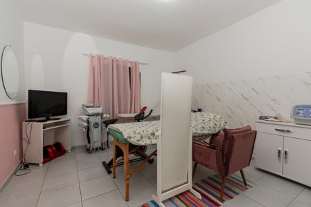 Casa à venda com 140m², 3 quartos e 4 vagasQuarto