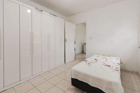 Casa à venda com 140m², 3 quartos e 4 vagas Edícula - Suíte