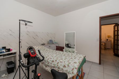 Casa à venda com 140m², 3 quartos e 4 vagasQuarto