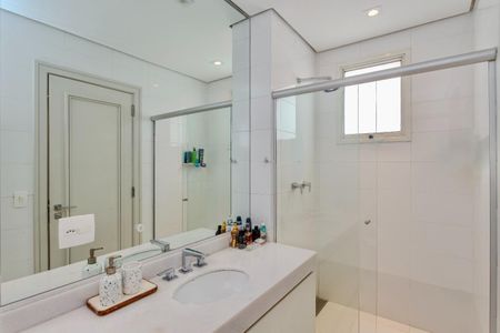 Casa de condomínio à venda com 350m², 4 quartos e 4 vagas