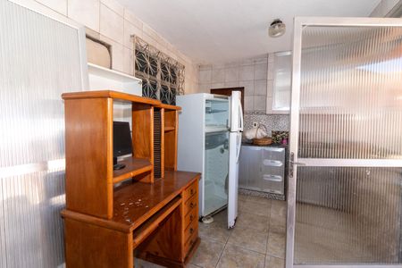 Casa para alugar com 220m², 3 quartos e 1 vaga Casa para alugar com 220m², 3 quartos e 1 vagaÁrea de Serviço