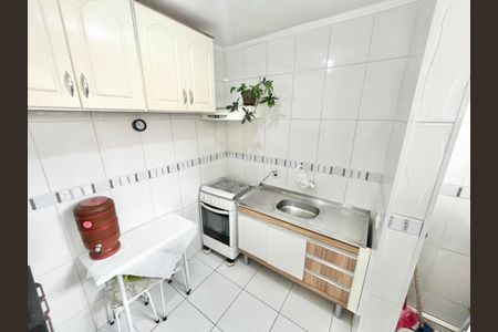 Apartamento à venda com 49m², 2 quartos e 1 vaga Apartamento à venda com 49m², 2 quartos e 1 vagaCozinha