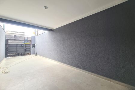 Casa à venda com 130m², 3 quartos e 2 vagasGaragem