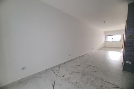 Casa à venda com 130m², 3 quartos e 2 vagasCozinha