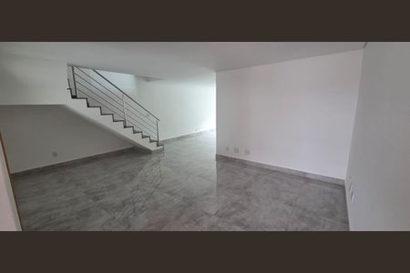 Casa à venda com 3 quartos, 179m² em Buritis, Belo Horizonte