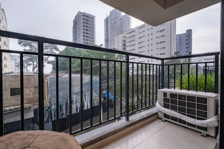 Apartamento à venda com 28m², 1 quarto e sem vaga Apartamento à venda com 28m², 1 quarto e sem vagaSala/Cozinha - Varanda