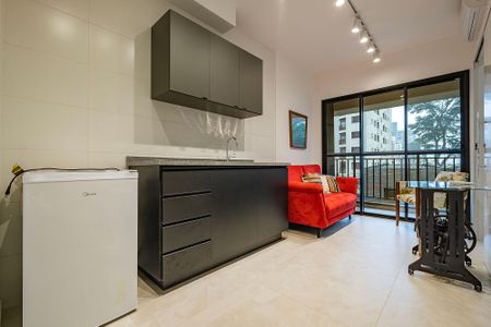 Apartamento à venda com 28m², 1 quarto e sem vaga Apartamento à venda com 28m², 1 quarto e sem vagaSala/Cozinha