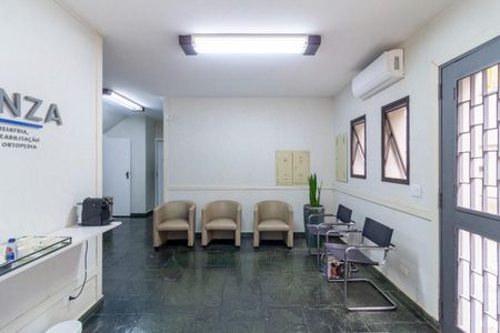 Casa à venda com 7 quartos, 444m² em Mirandópolis, São Paulo