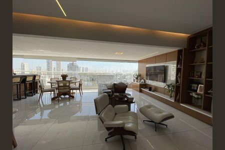 Apartamento à venda com 3 quartos, 120m² em Santa Teresinha, São Paulo