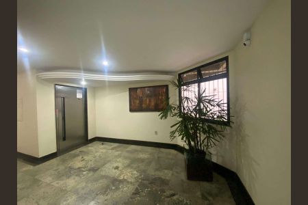 Apartamento à venda com 105m², 2 quartos e 2 vagas