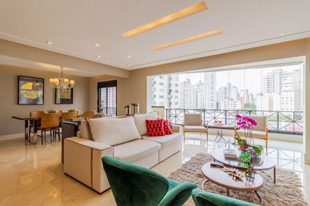 Apartamento à venda com 3 quartos, 136m² em Vila Mariana, São Paulo