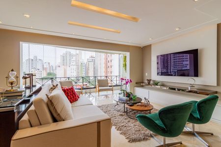 Apartamento à venda com 3 quartos, 136m² em Vila Mariana, São Paulo