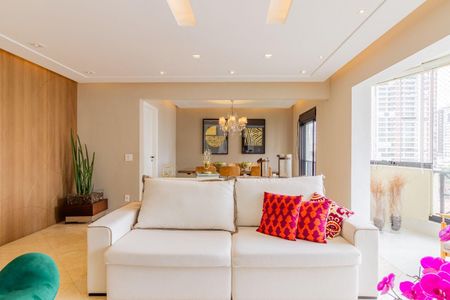 Apartamento à venda com 3 quartos, 136m² em Vila Mariana, São Paulo