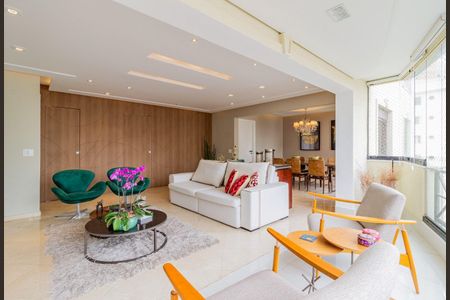 Apartamento à venda com 3 quartos, 136m² em Vila Mariana, São Paulo