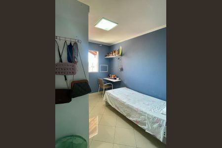 Casa à venda com 3 quartos, 180m² em Vila Siqueira (Zona Norte), São Paulo