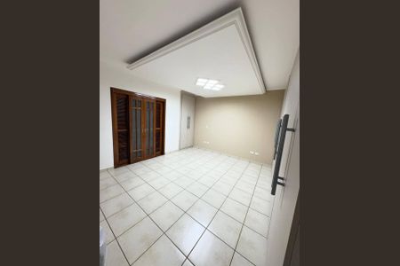 Casa à venda com 3 quartos, 182m² em Bela Vista, Osasco
