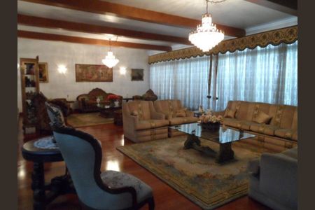 Casa à venda com 3 quartos, 700m² em Brooklin, São Paulo