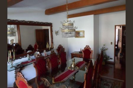 Casa à venda com 3 quartos, 700m² em Brooklin, São Paulo