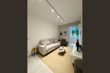 Apartamento à venda com 2 quartos, 70m² em Leblon, Rio de Janeiro