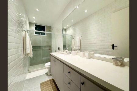 Apartamento à venda com 2 quartos, 70m² em Leblon, Rio de Janeiro