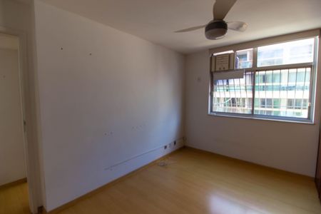 Apartamento para alugar com 109m², 3 quartos e 1 vaga