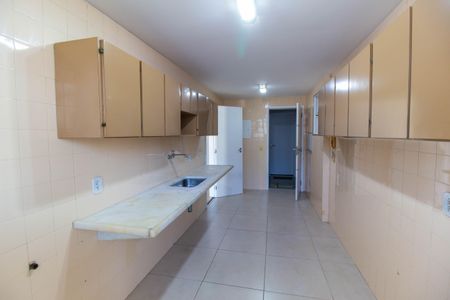 Apartamento para alugar com 109m², 3 quartos e 1 vaga