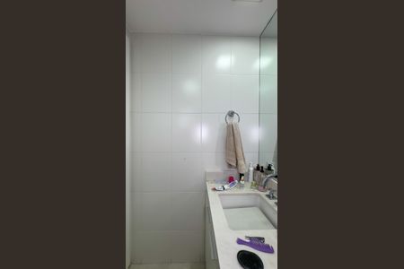 Apartamento à venda com 72m², 1 quarto e 1 vaga Apartamento à venda com 72m², 1 quarto e 1 vagaBanheiro da Suíte