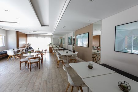 Apartamento à venda com 65m², 2 quartos e 1 vaga Apartamento à venda com 65m², 2 quartos e 1 vagaÁrea Comum - Salão de Festas