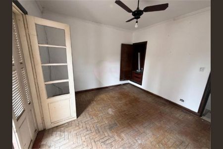 Casa à venda com 3 quartos, 110m² em Jardim Trussardi, São Paulo