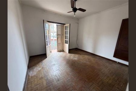 Casa à venda com 3 quartos, 110m² em Jardim Trussardi, São Paulo