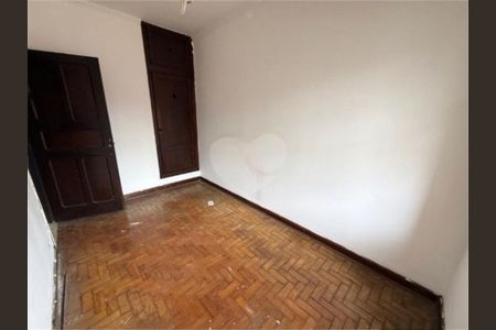 Casa à venda com 3 quartos, 110m² em Jardim Trussardi, São Paulo