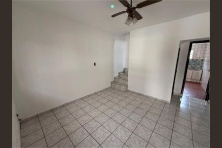 Casa à venda com 3 quartos, 110m² em Jardim Trussardi, São Paulo