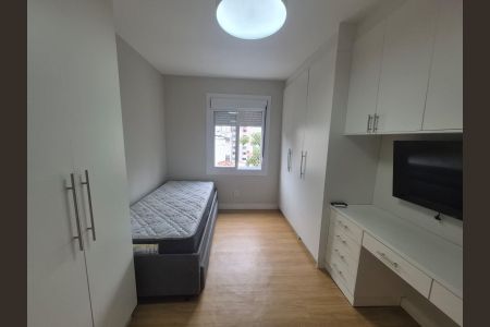 Apartamento para alugar com 113m², 3 quartos e sem vaga