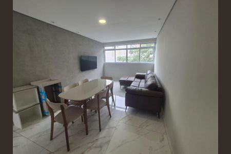 Apartamento para alugar com 113m², 3 quartos e sem vaga