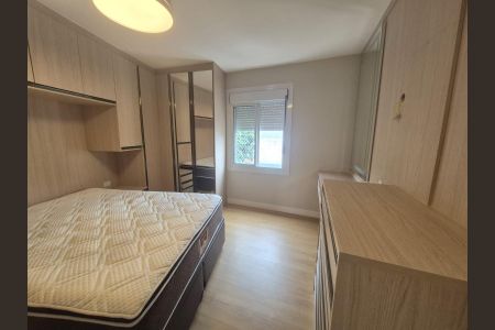 Apartamento para alugar com 113m², 3 quartos e sem vaga