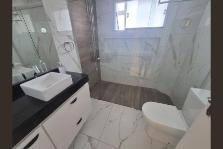 Apartamento para alugar com 113m², 3 quartos e sem vaga