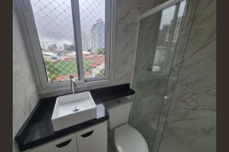 Apartamento para alugar com 113m², 3 quartos e sem vaga