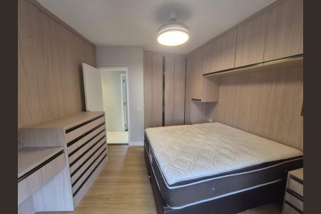 Apartamento para alugar com 113m², 3 quartos e sem vaga