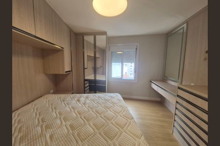 Apartamento para alugar com 113m², 3 quartos e sem vaga