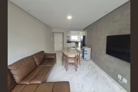 Apartamento para alugar com 113m², 3 quartos e sem vaga