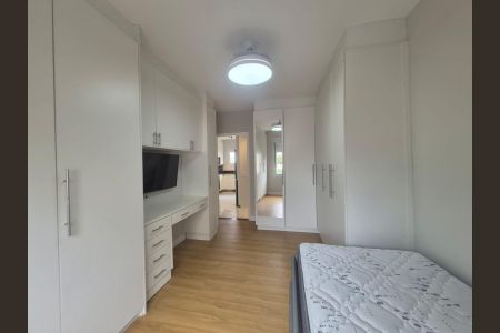 Apartamento para alugar com 113m², 3 quartos e sem vaga